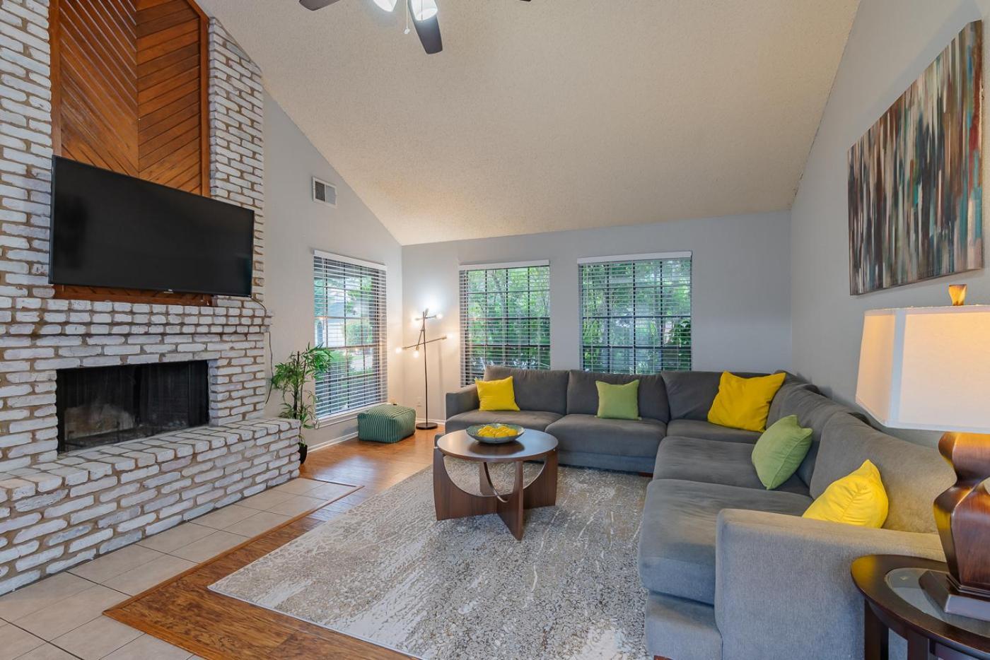 Fun 'N Sun Heated Pool & Gameroom By Fiesta Texas サンアントニオ エクステリア 写真